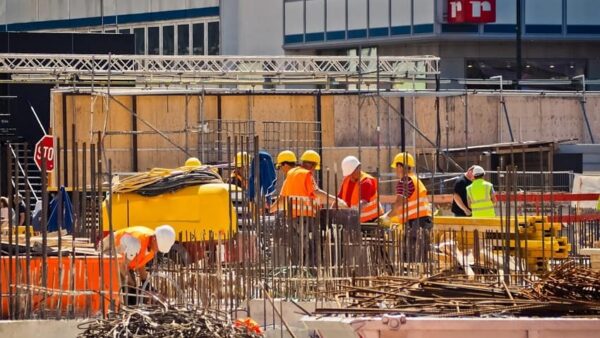 建設業の人手不足の原因が３Ｋや賃金が低いからと思っている方へ